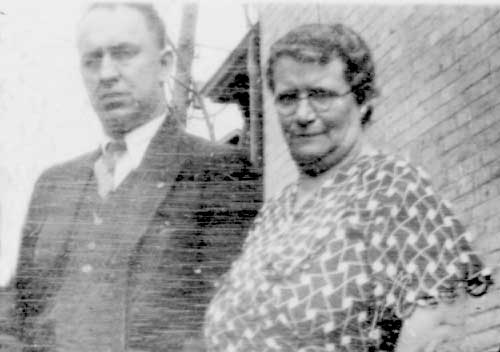 [Lancin and Gladys Linder]